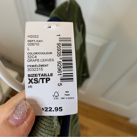 NWT Place Long Sleeved Shirt - Picture 5 of 5